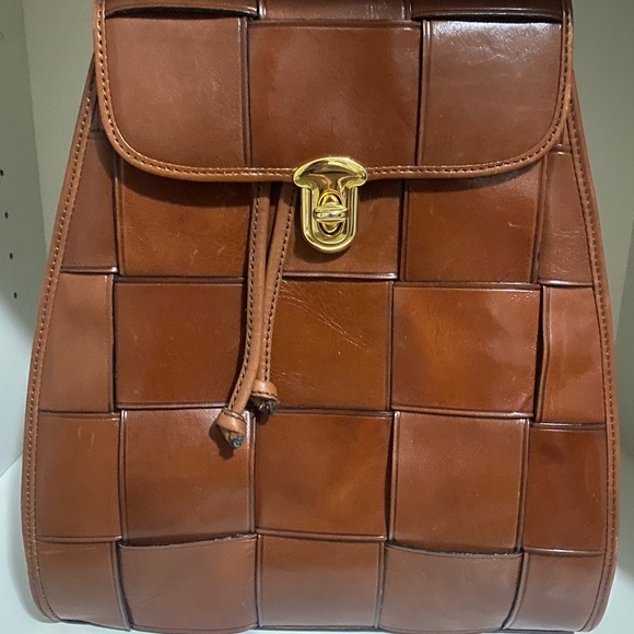 Weave Leather Backpack - Picture 2 of 7